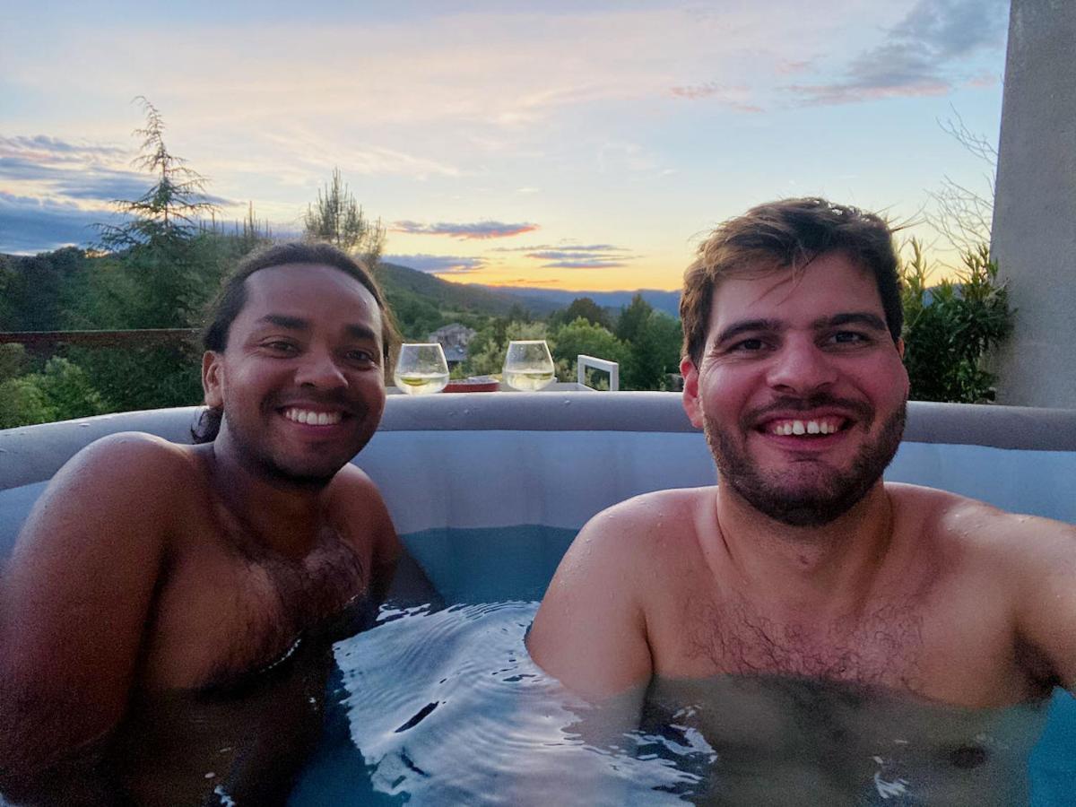 Maison Lgbt Des Monts Bleus Saint-Roman-de-Tousque Εξωτερικό φωτογραφία